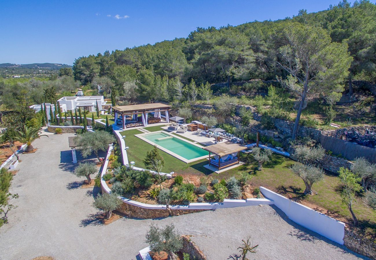 Villa in Sant Llorenç de Balafia - Besbiza, Villa 5StarsHome Ibiza