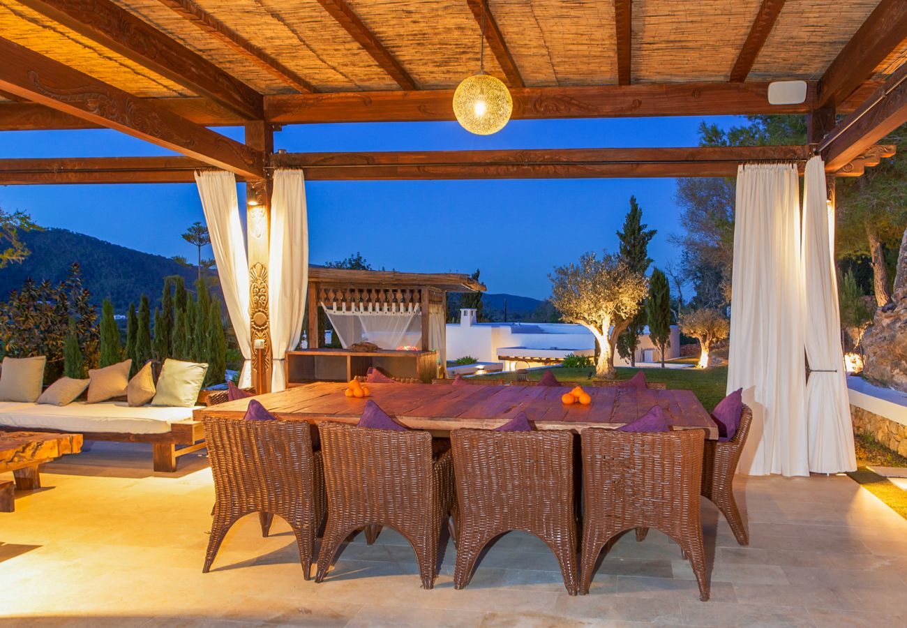 Villa in Sant Llorenç de Balafia - Besbiza, Villa 5StarsHome Ibiza