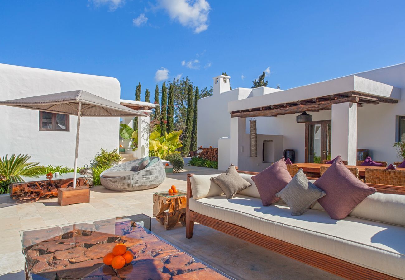 Villa in Sant Llorenç de Balafia - Besbiza, Villa 5StarsHome Ibiza