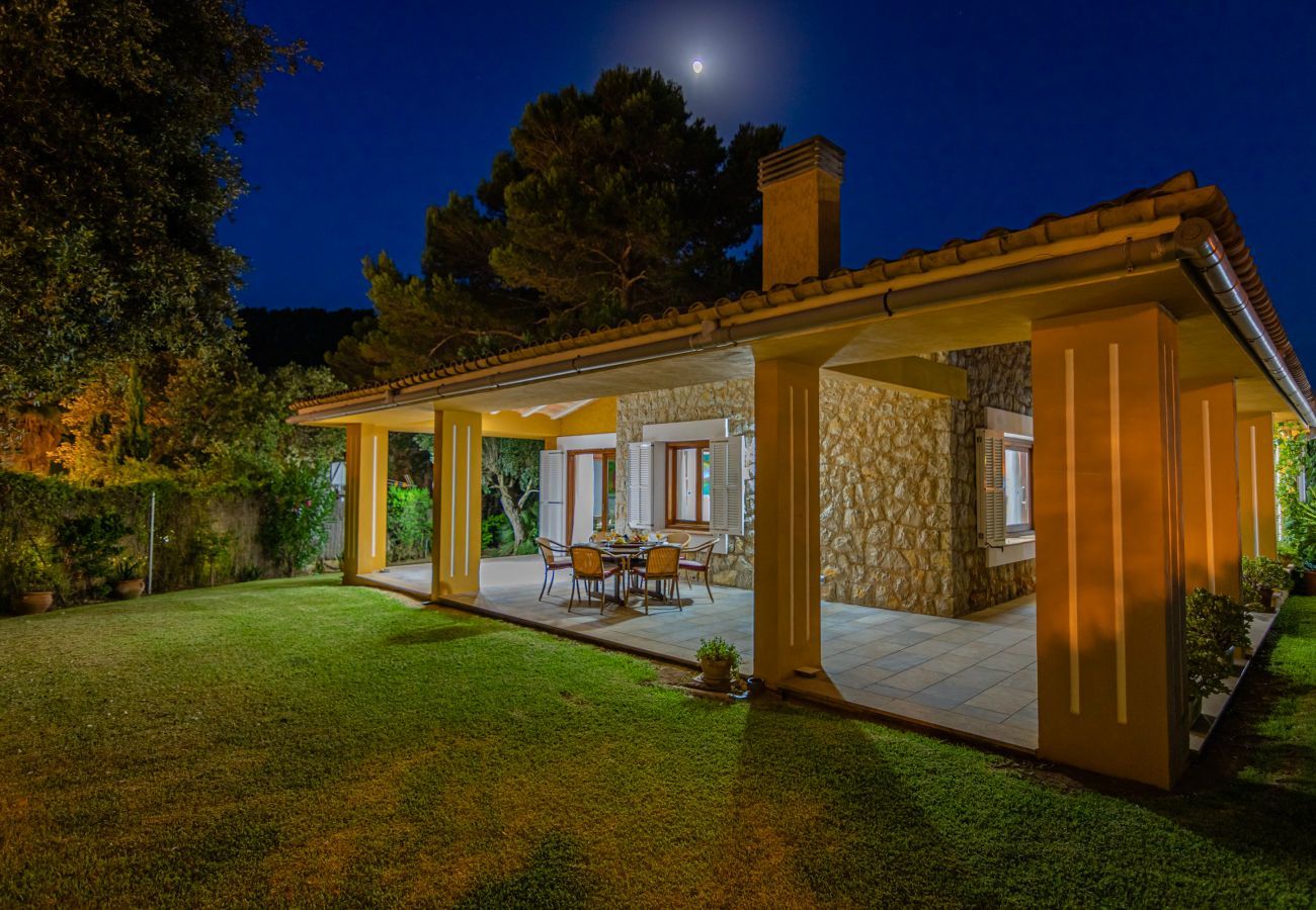 Ferienhaus in Cala San Vicente - Form, Villa 5StarsHome Mallorca