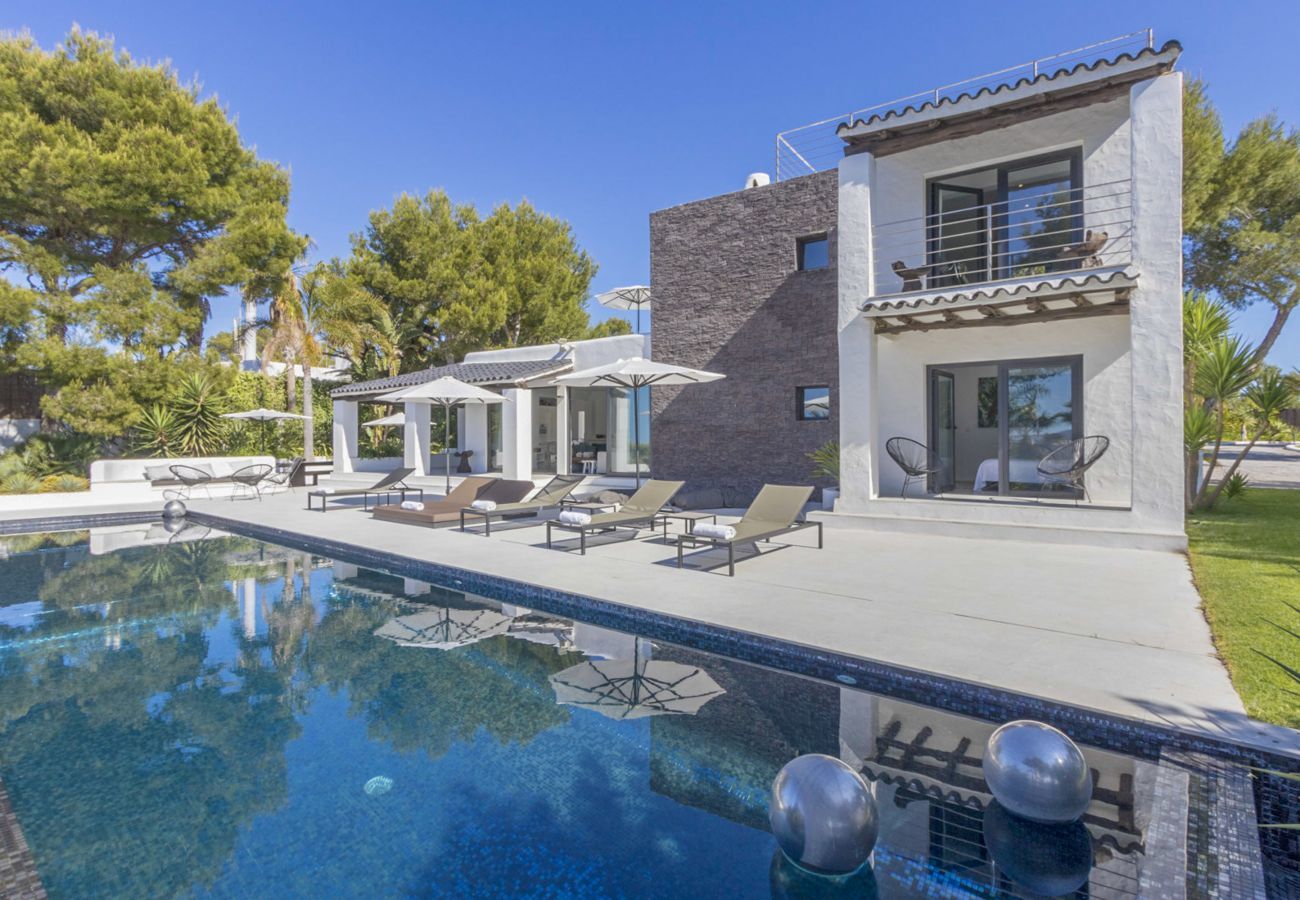 Villa in Sant Josep de Sa Talaia - Kharlotta, Villa 5StarsHome Ibiza