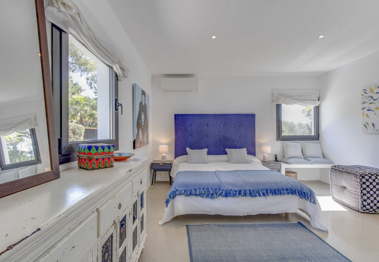 Villa in Sant Josep de Sa Talaia - Kharlotta, Villa 5StarsHome Ibiza