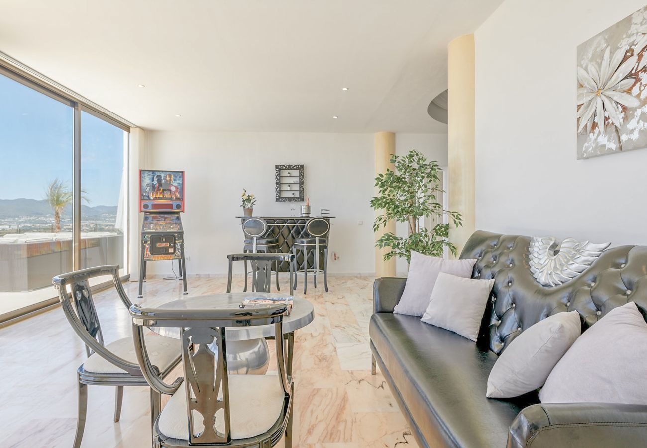 Villa in Santa Eulària des Riu - Yatrella, Villa 5StarsHome Ibiza