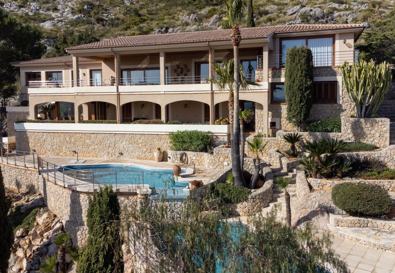 Villa in Puerto Pollensa - Rocalux 134, Villa 5StarsHome Mallorca