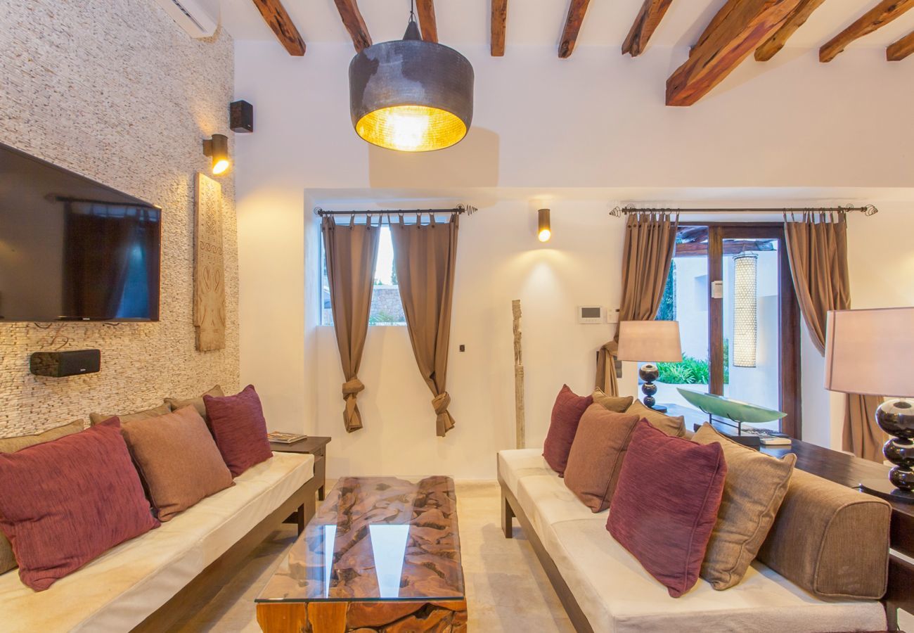 Villa en Sant Llorenç de Balafia - Besbiza, Villa 5StarsHome Ibiza