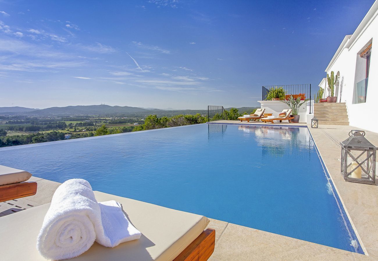 Villa en Sant Llorenç de Balafia - Baublau, Villa 5StarsHome Ibiza